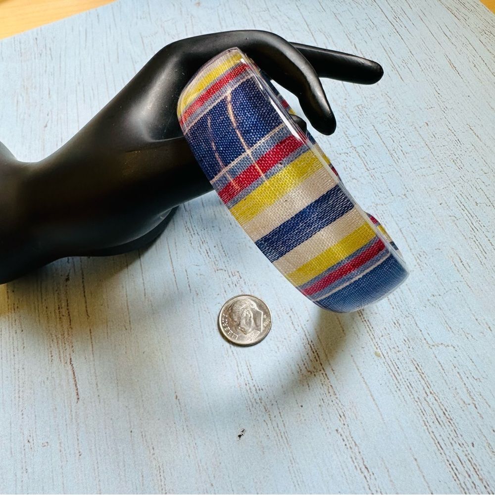 Striped Linen Under Acrylic‎ Bangle Bracelet